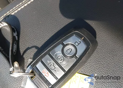 2023 Ford F-150 Lariat z USA, uszkodzony, nr VIN 1FTFW1ED1PFA89112